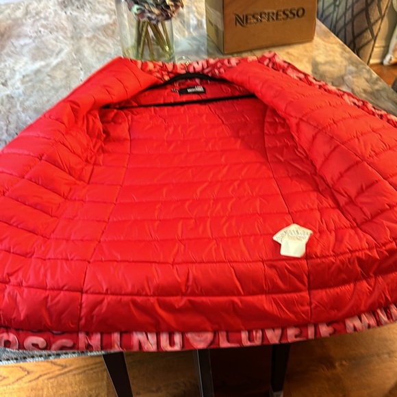 Genuine LOVE MOSCHINO PUFFER COAT - Picture 6 of 6